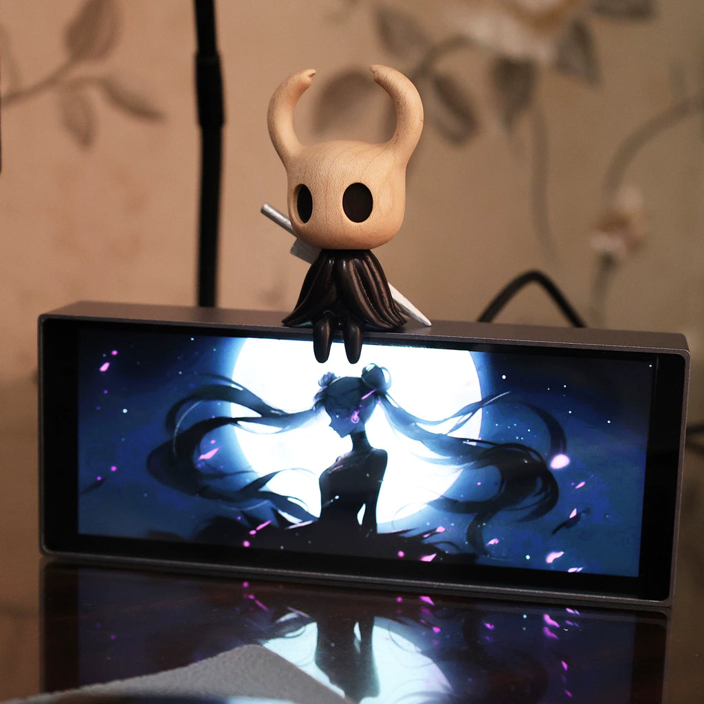 Wooden Knight figure shown with desk display